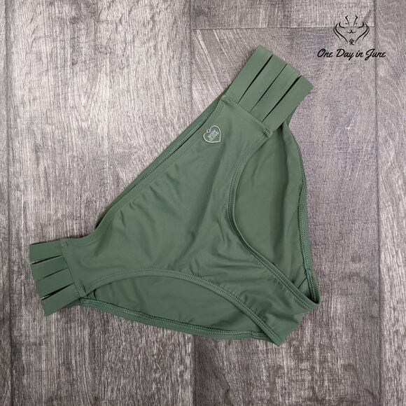 Body Glove Smoothies Ruby Bikini Bottom Swimsuit Size S - Picture 3 of 4